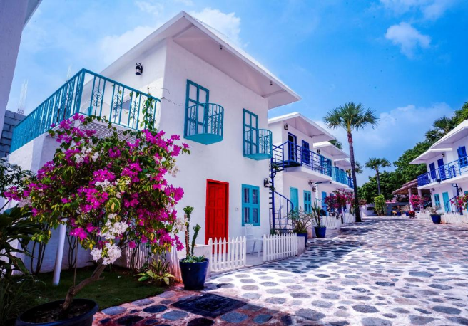 Greek Bay, Pondicherry